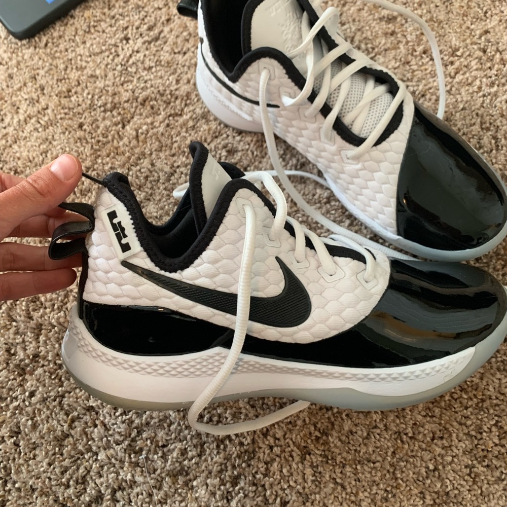 Nike Lebron Witness 3 very good condition